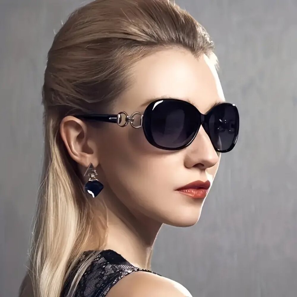 BRAND NEW Sunglasses Black Silver Plastic Frame Gradient Lens Wrap Around Design